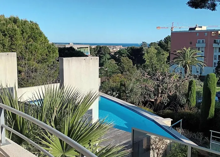 T3 Vue Mer, 2 Chambres, Piscine, Terrasse, Parking Public Gratuit A 150M
