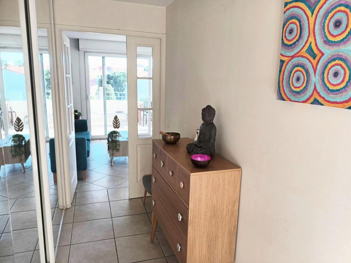 T3 Vue Mer, 2 Chambres, Piscine, Terrasse, Parking Public Gratuit A 150m